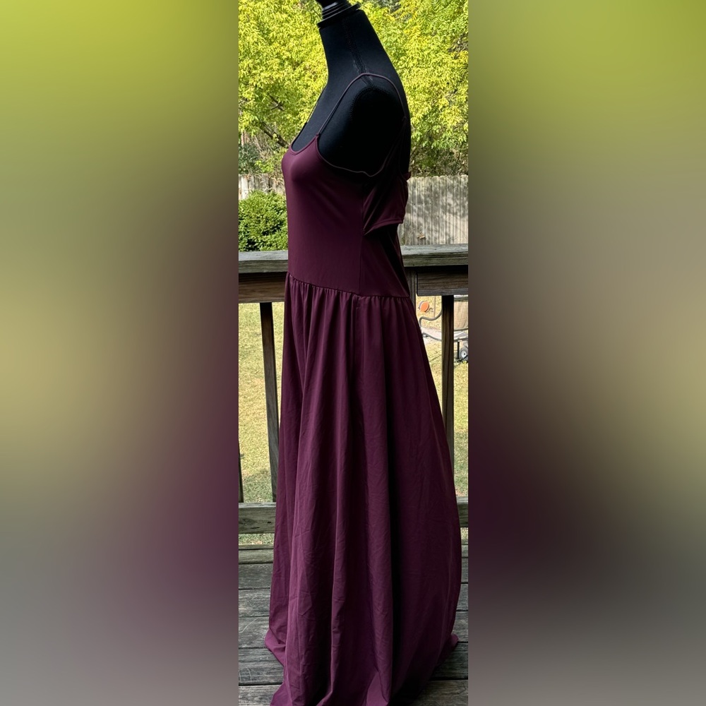 Halara Breezeful Backless Side Pocket Flowy Flare Maxi dress nwt - Picture 2 of 6